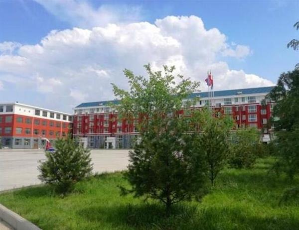 齊光科技文化專業學校有口腔醫學專業嗎？